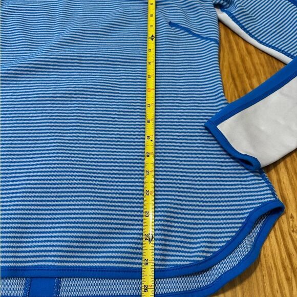 LULULEMON Runder Under Long Sleeve Mini Check Pique Reversible Shirt Blue Cream - Picture 6 of 11